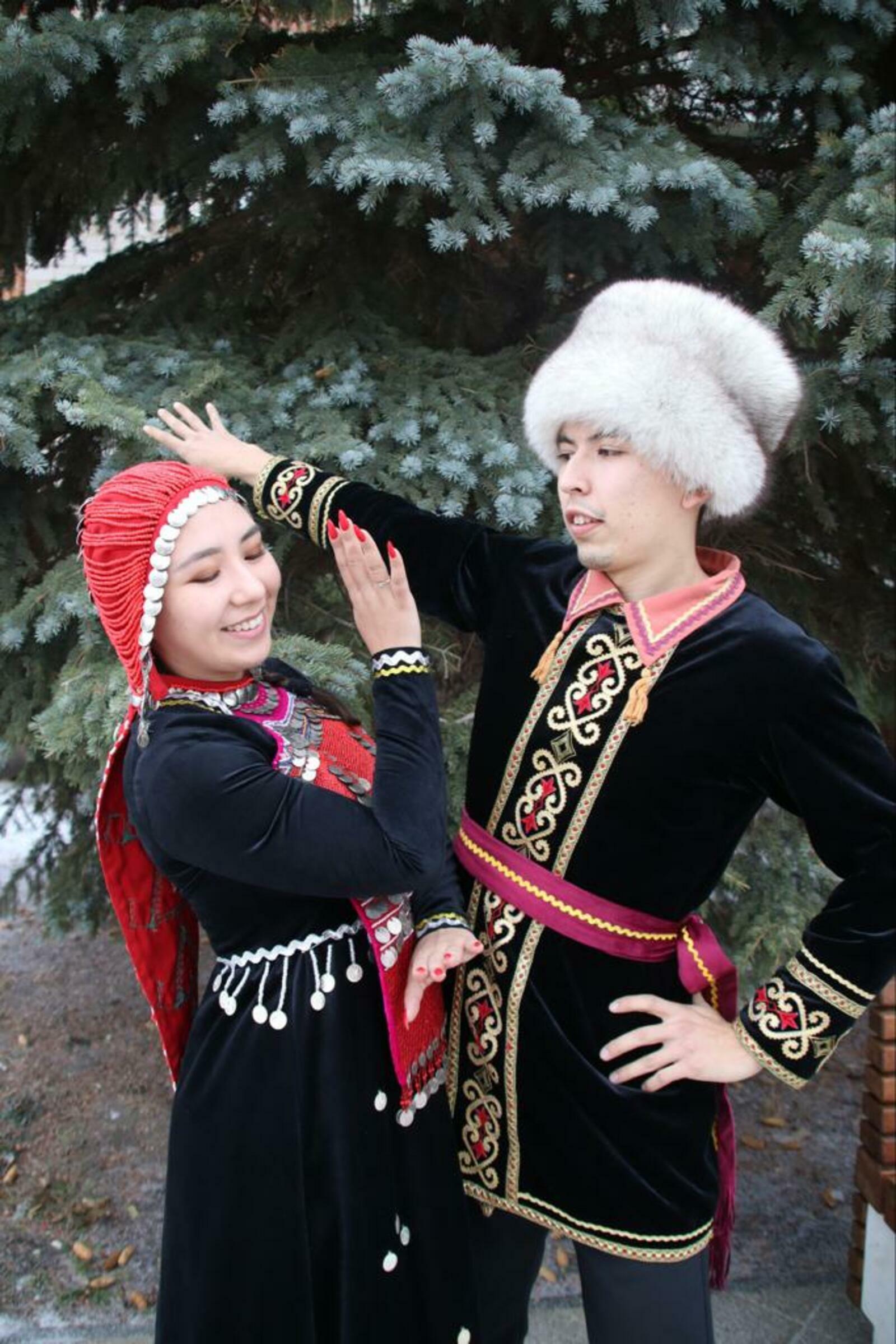 На выставке «Россия» в Москве Загир и Юлия сыграют свадьбу по башкирским национальным традициям