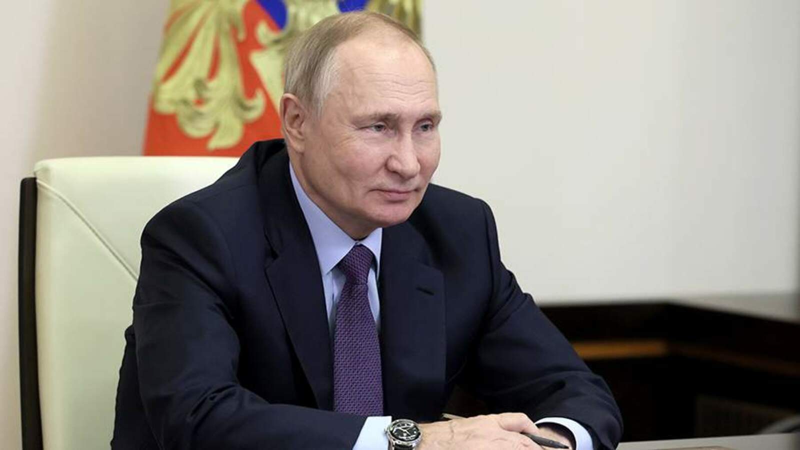Путин поздравил юристов с профессиональным праздником