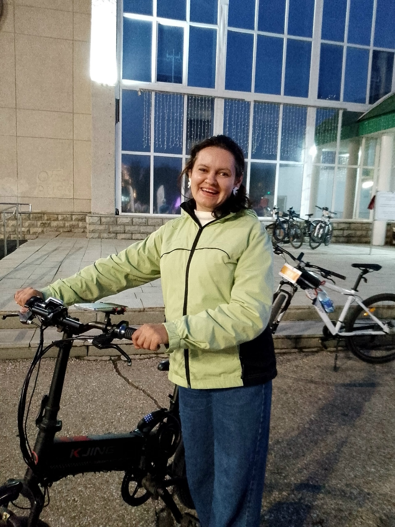 Төнгө велоуҙышта дүрт меңгә яҡын кеше ҡатнашты