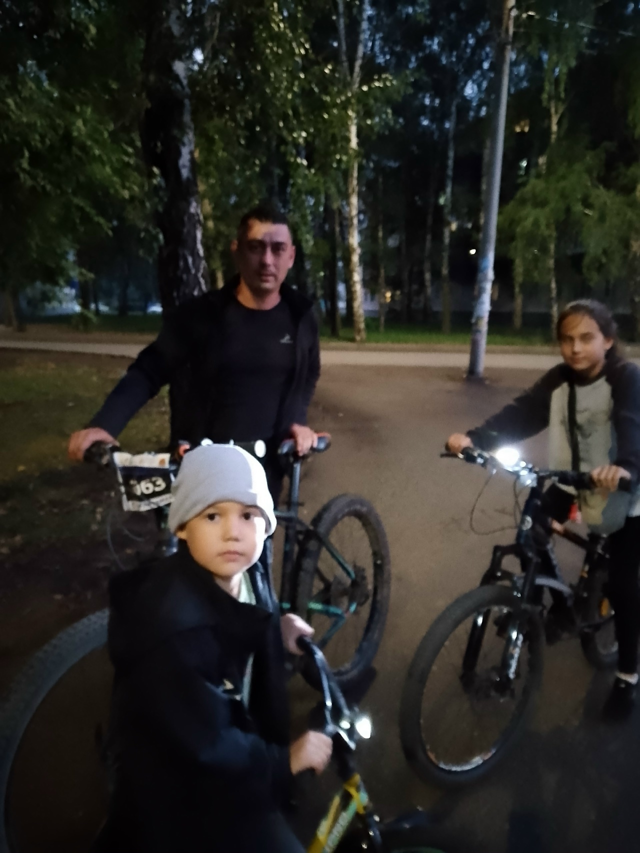 Төнгө велоуҙышта дүрт меңгә яҡын кеше ҡатнашты