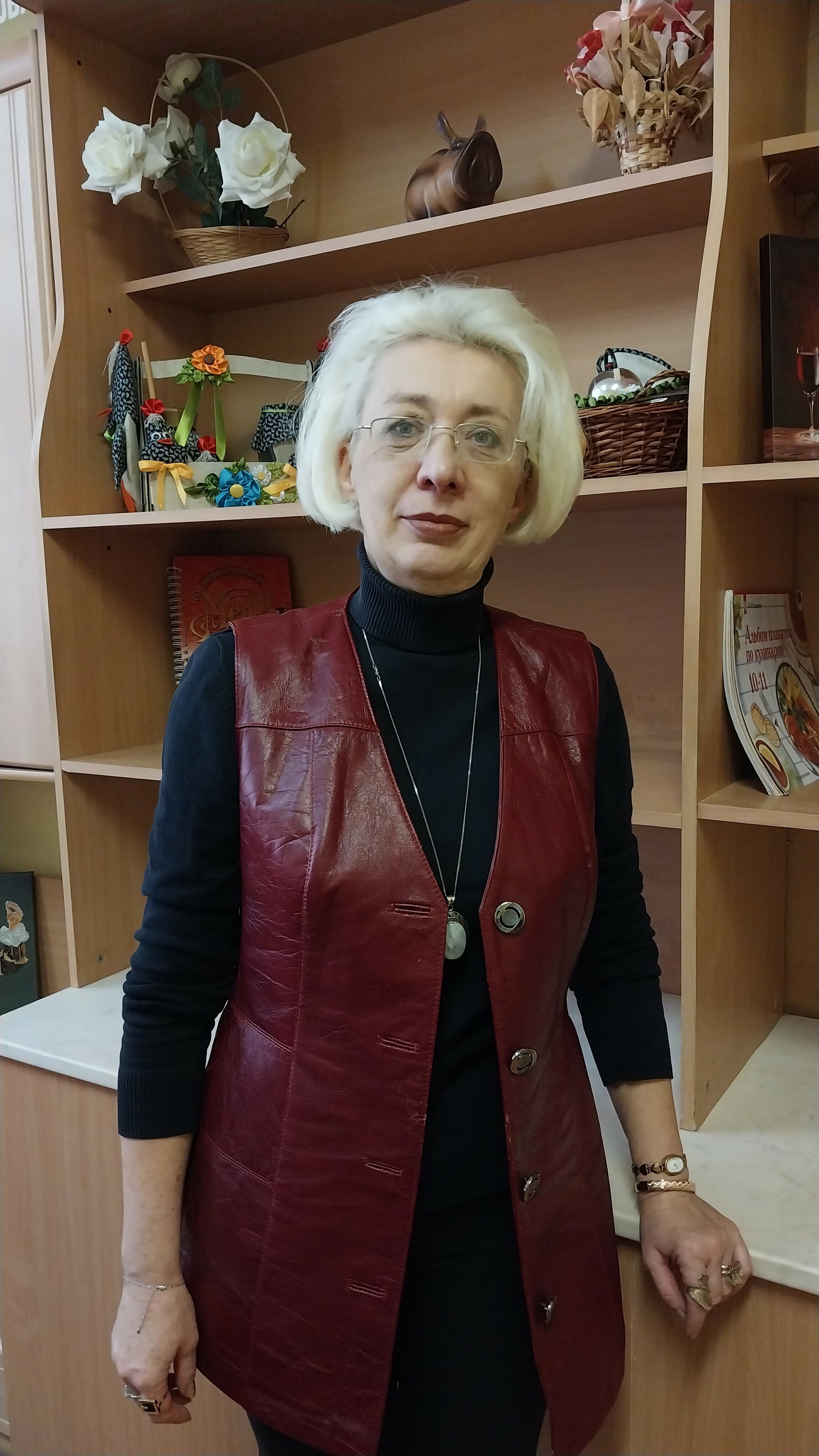 Төймә тегеп, ағас юнып өйрәнелә ҙур тормошҡа...