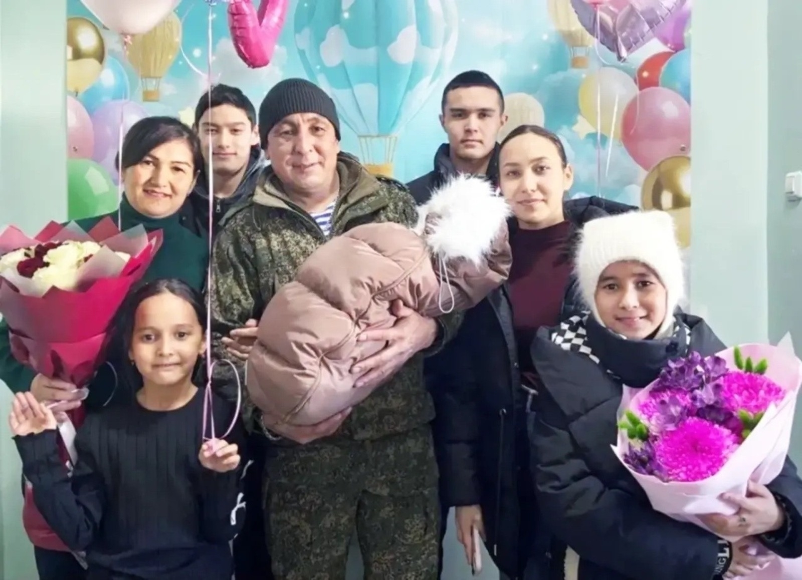 Башҡортостандан МХО яугиры ғаиләһендә алтынсы бала тыуған