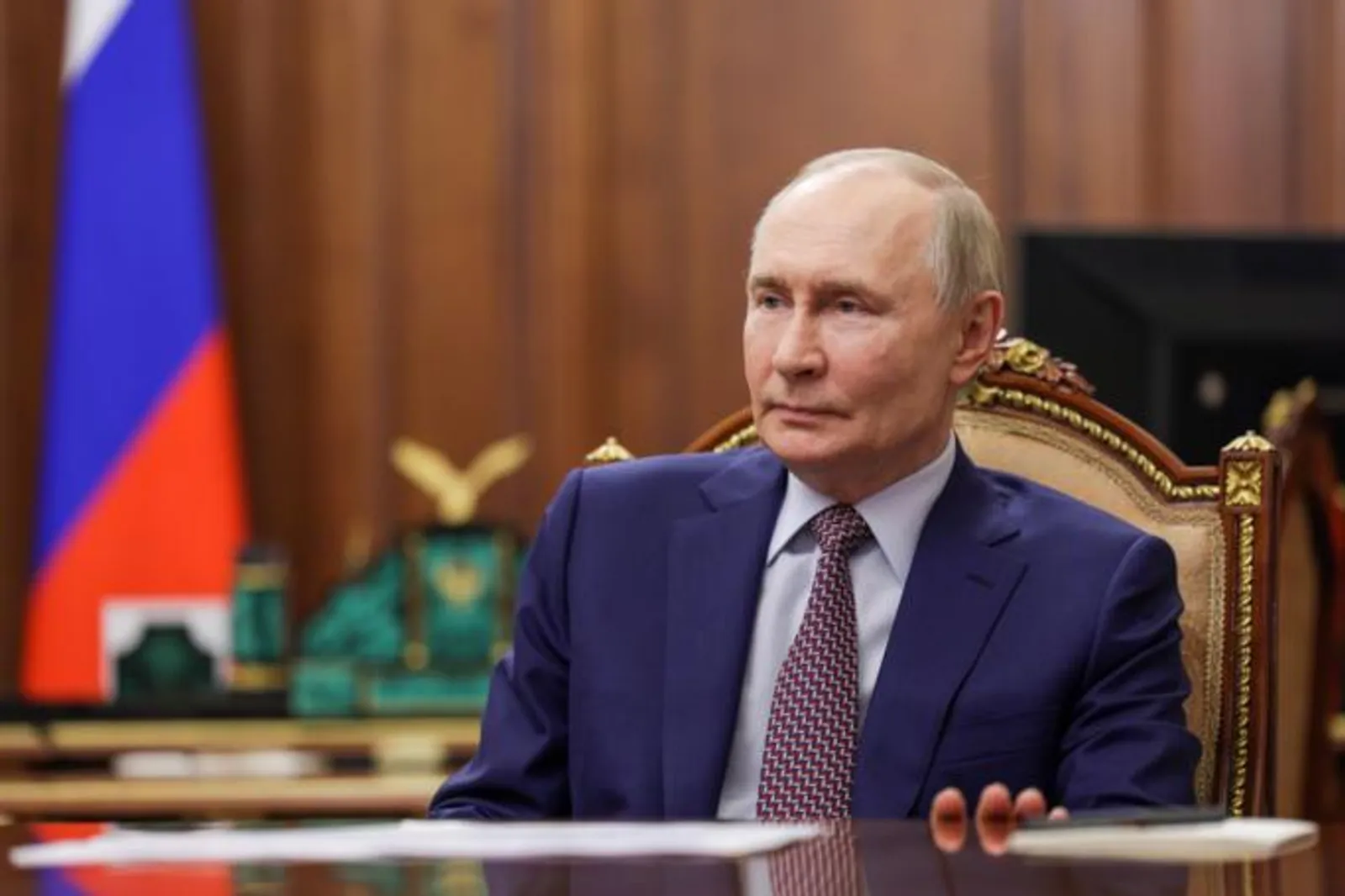 Путин присудил гранты 103 проектам в области культуры и искусства
