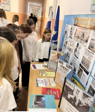 Мәктәп уҡыусылары геноцид ҡорбандарын иҫкә алдылар