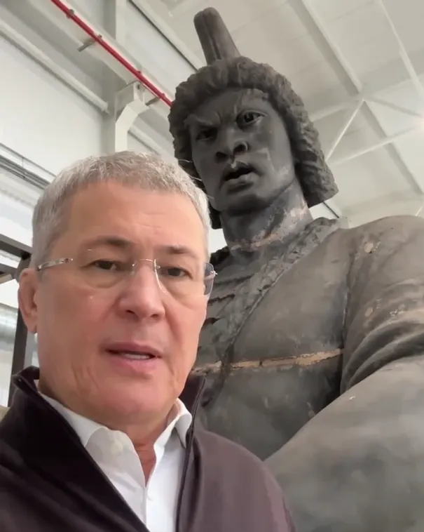 Радий Хабиров рассказал, как идет реставрация памятника Салавату Юлаеву