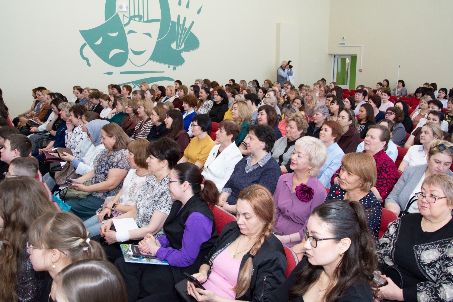 МӘШҺҮР МОСТАЙ КӘРИМДЕҢ ҮҘЕ МЕНӘН ОСРАШҠАНДАЙ БУЛДЫҠ