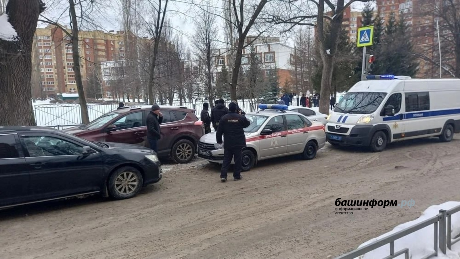 Никто не пострадал. Глава Башкирии прокомментировал нападение на школу