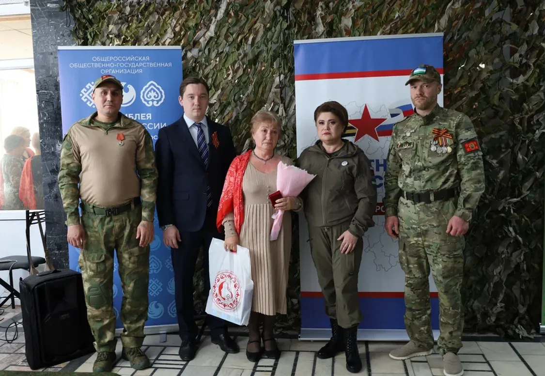 БЕР ТУҒАНДАР ҺЫМАҠ КҮРЕШТЕЛӘР