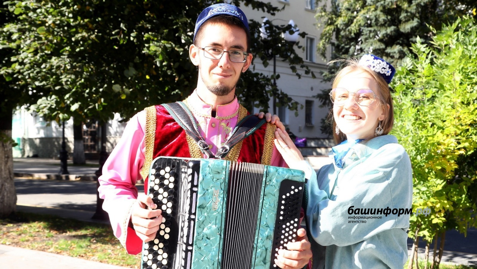 Башҡортостан Башлығы республика халҡын Милли кейем көнө менән ҡотланы