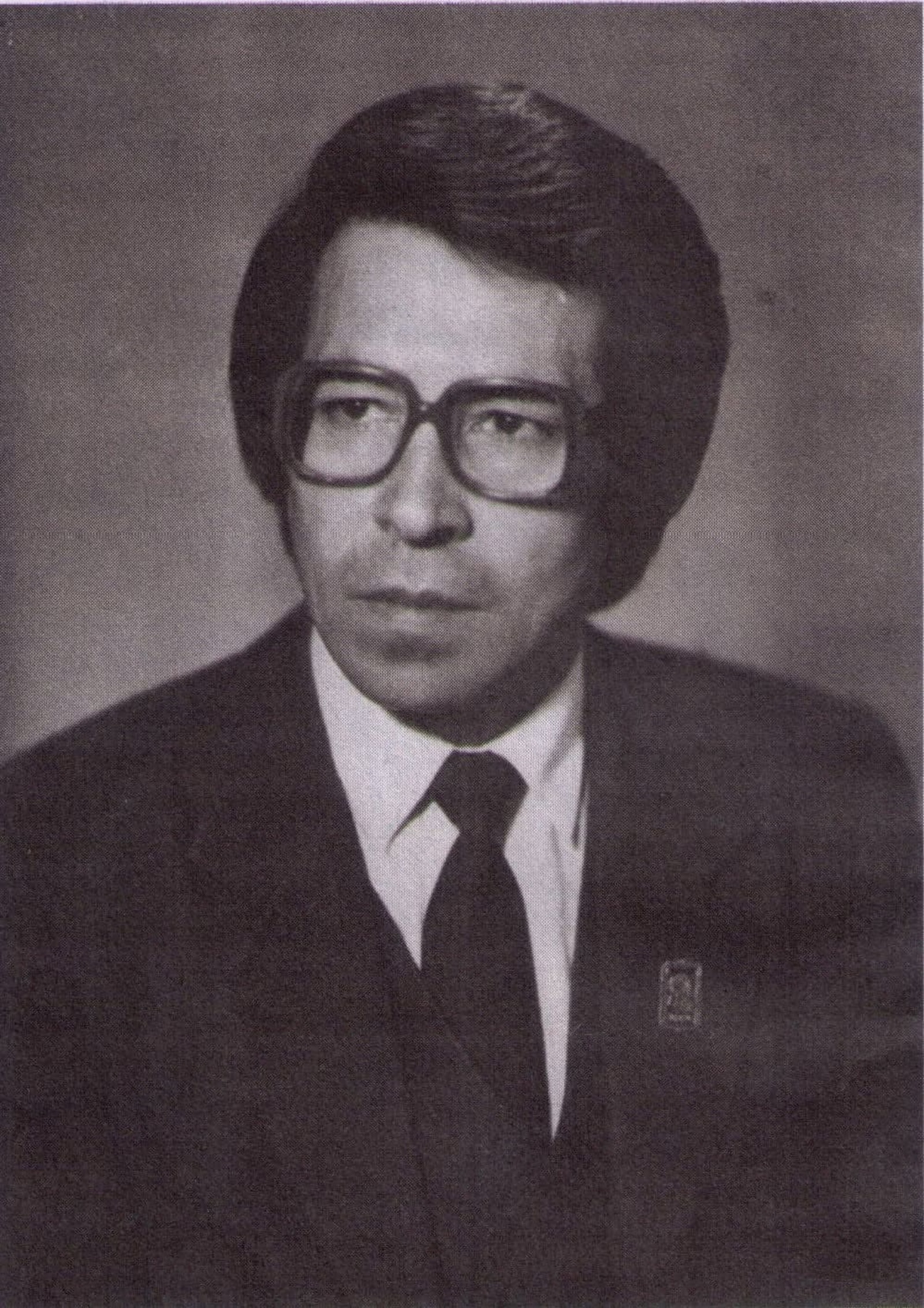 Ҡәләмдәште оҙаттыҡ