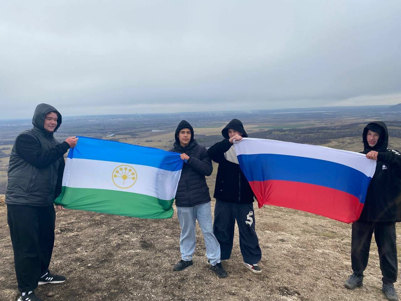 ИЛҺӨЙӘРЛЕК ШУНАН БАШЛАНА