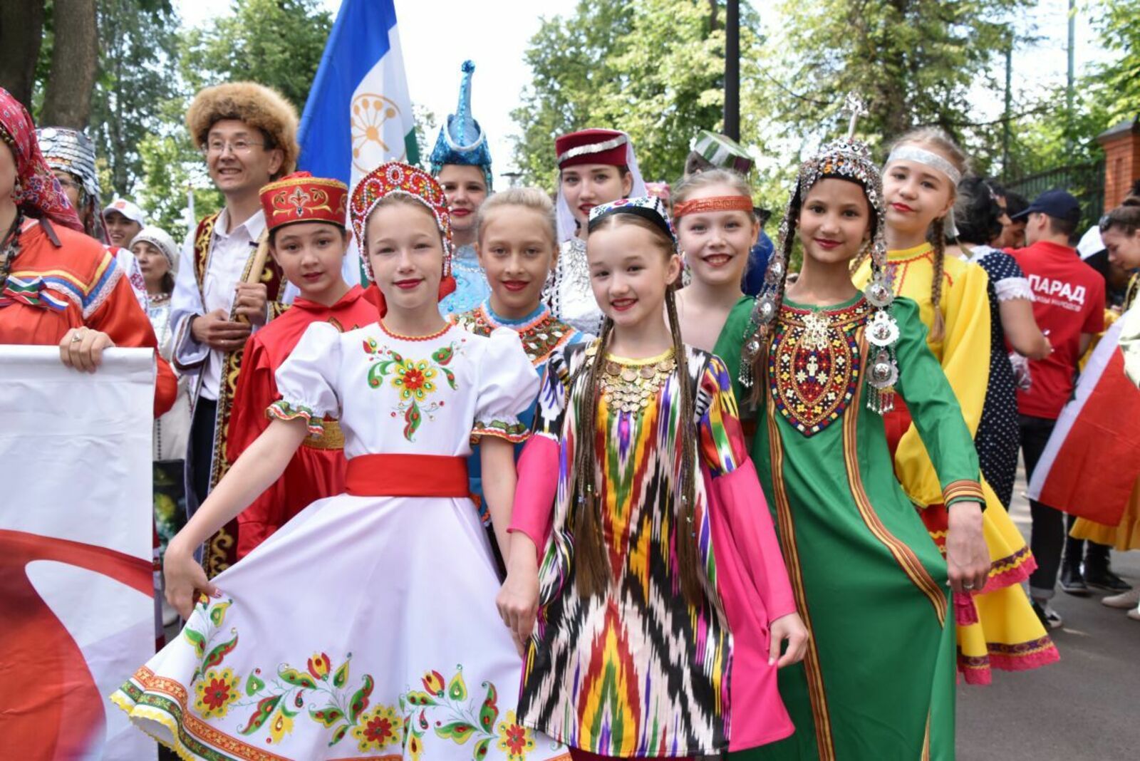 Путин призвал поддерживать многообразие национальных языков
