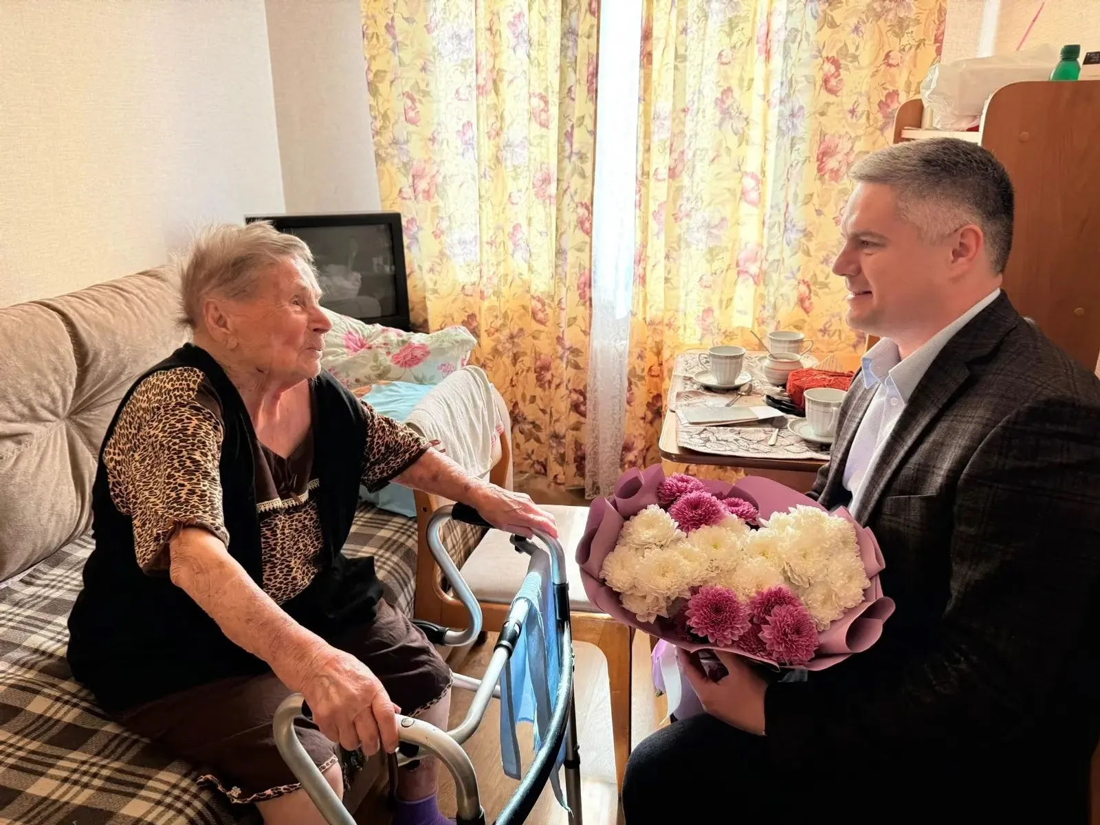 107 йәшендә лә зиһене яҡшы, кроссвордтарҙы еңел генә  сисә