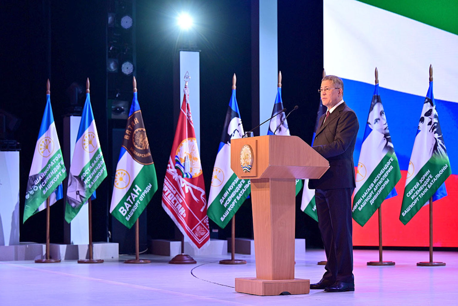 Барыһы ла Еңеү өсөн!