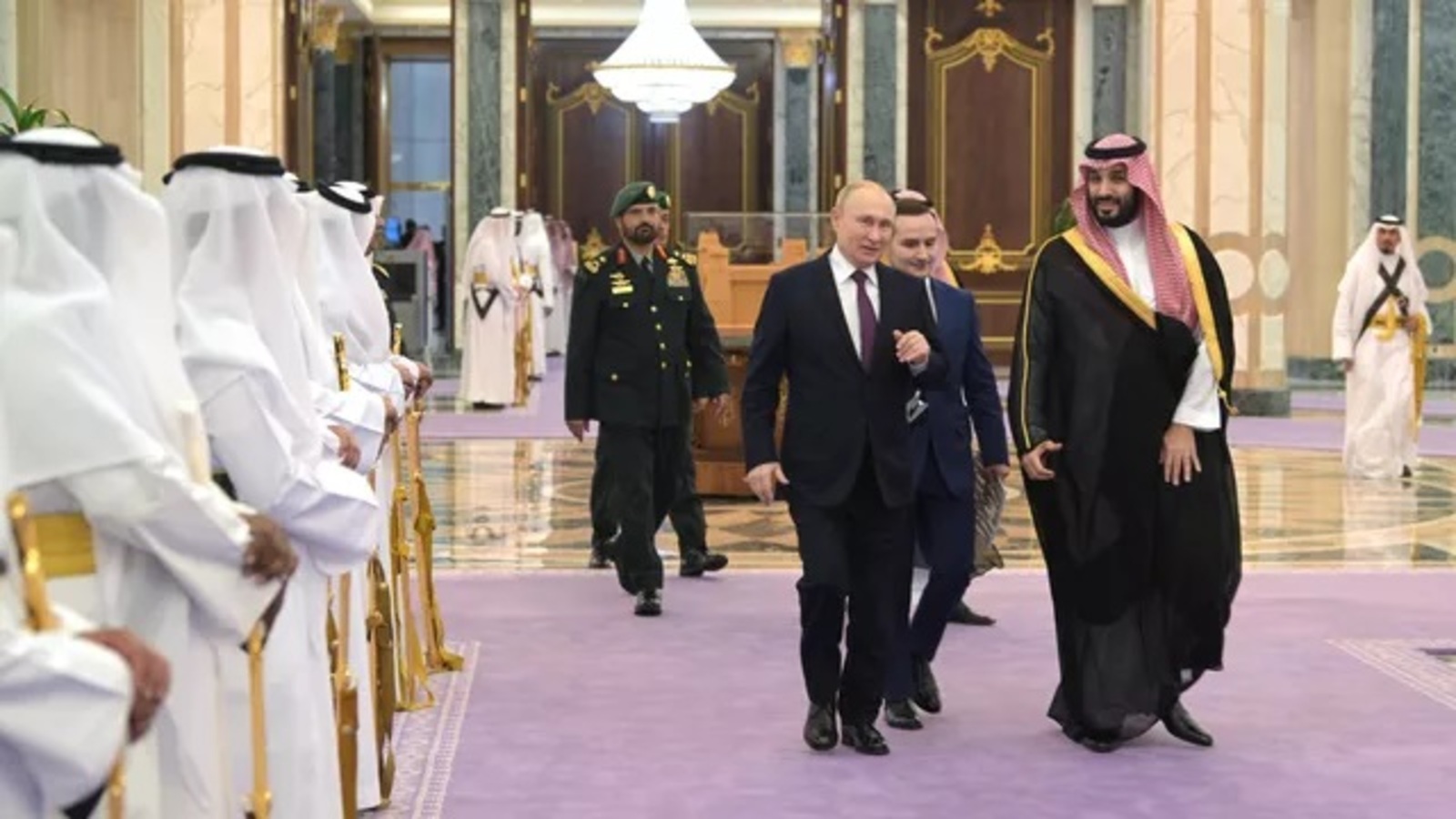 Королевский прием: Путин строит новый миропорядок