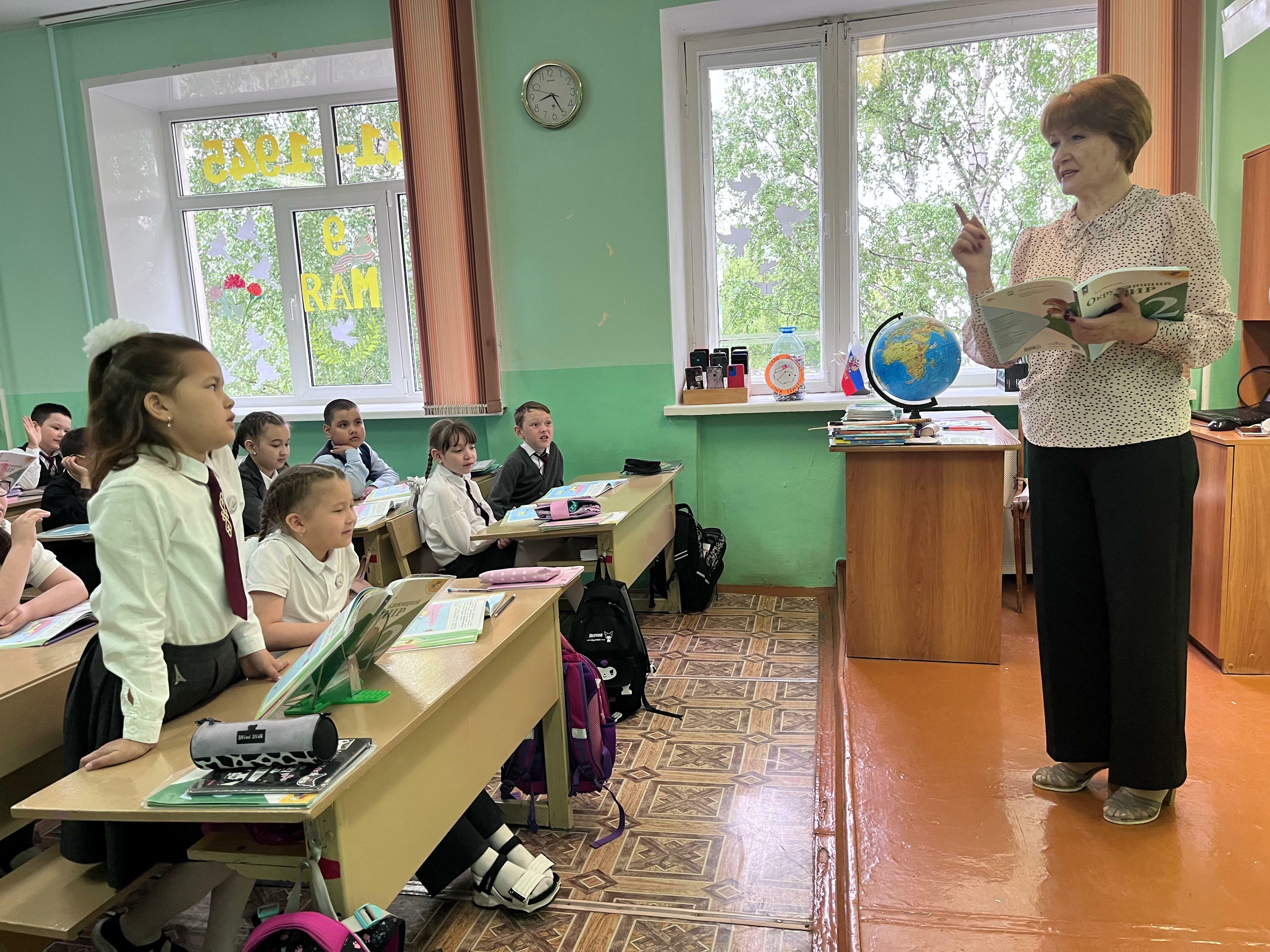 Гимназияға тоғро ҡалған уҡытыусы