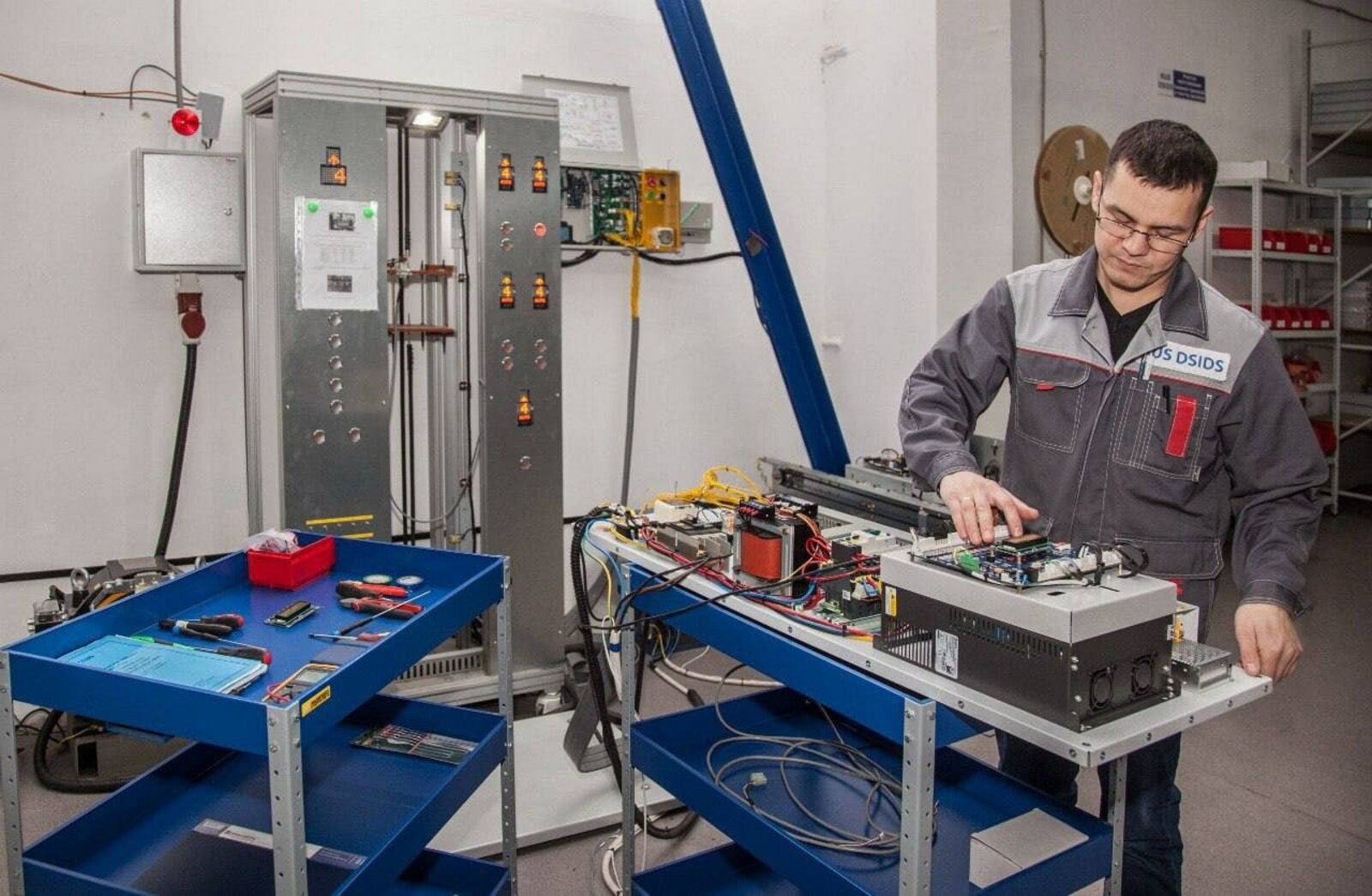 Андрей Назаров рассказал про производство лифтов в Стерлитамаке