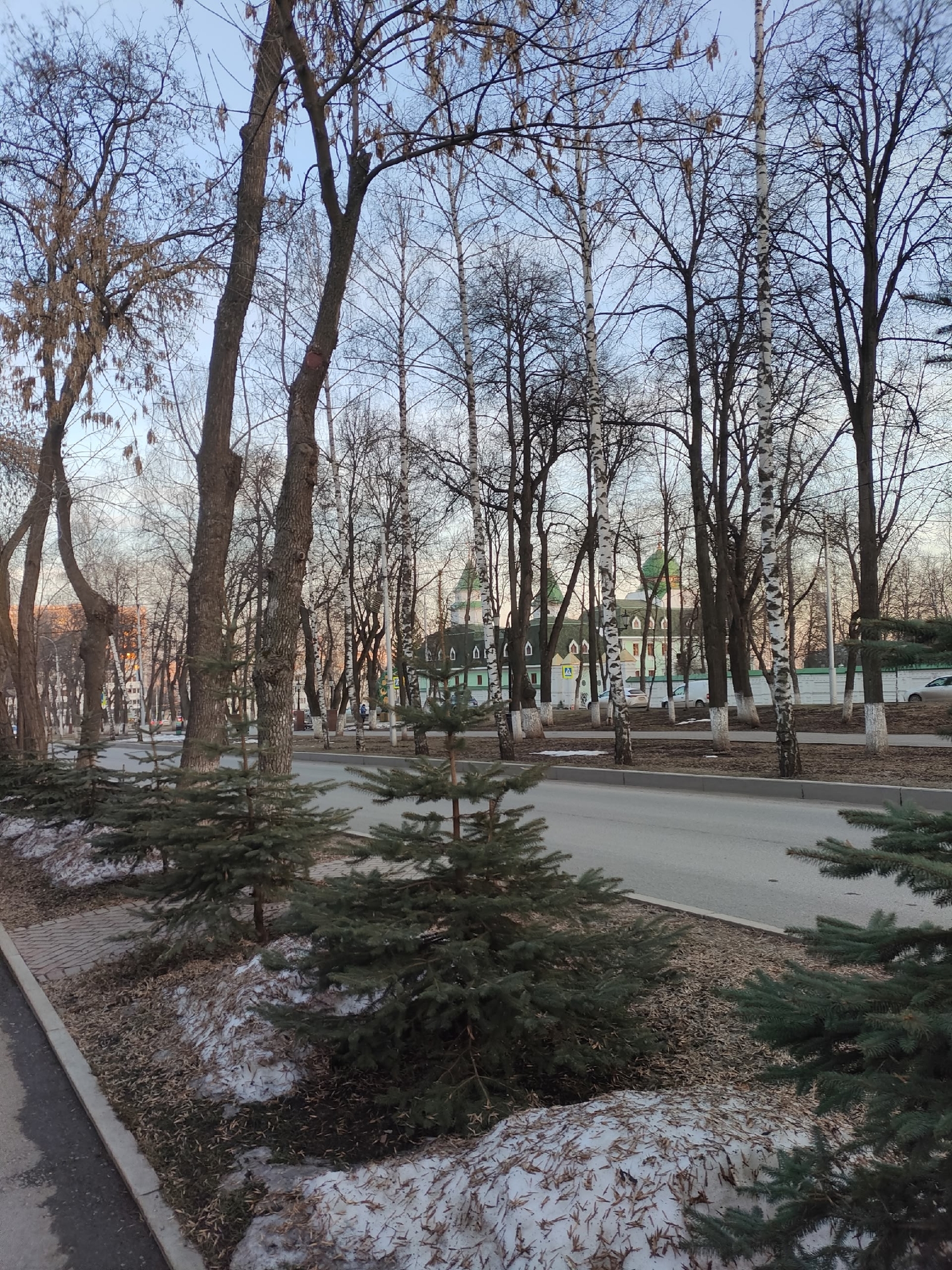 Синоптиктар алдағы өс көнгә һауа торошон хәбәр итте