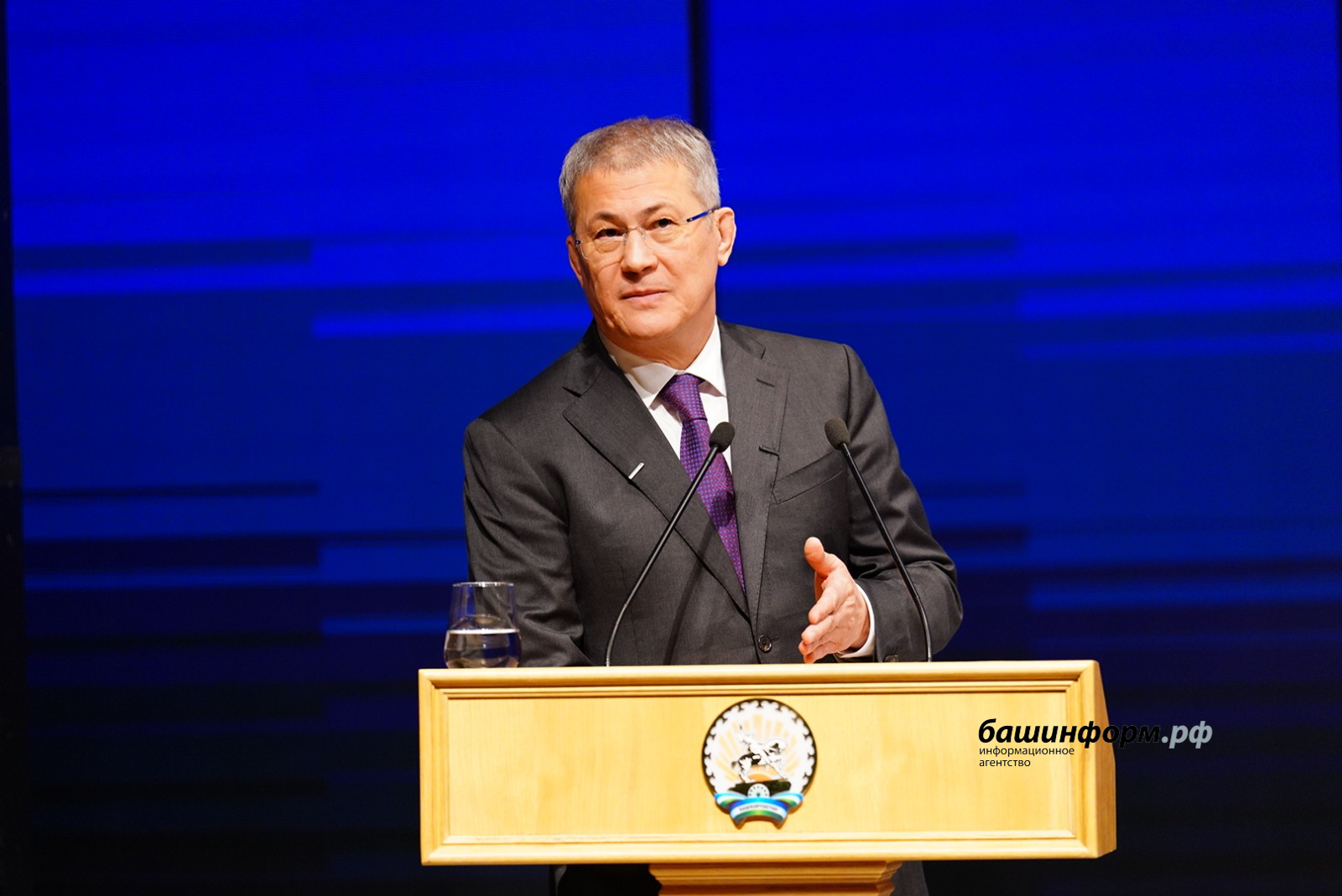 В Башкирии создадут программу для повышения престижа профессии педагога