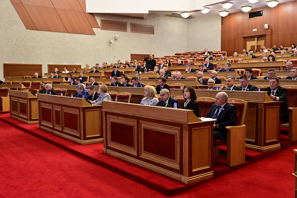 Обсудили перспективы развития строительного комплекса республики