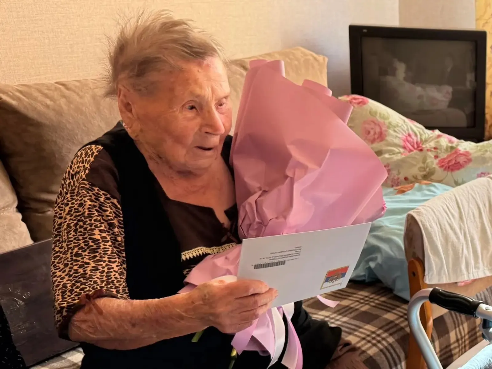 107 йәшендә лә зиһене яҡшы, кроссвордтарҙы еңел генә  сисә