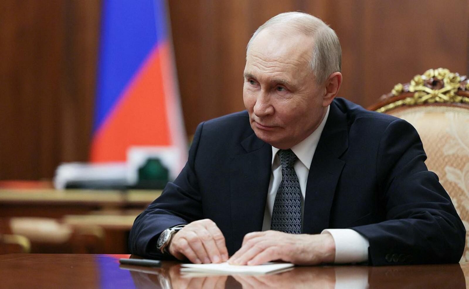 Путин поздравил военных с Днем Сил специальных операций