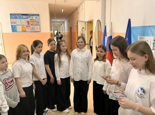 Мәктәп уҡыусылары геноцид ҡорбандарын иҫкә алдылар