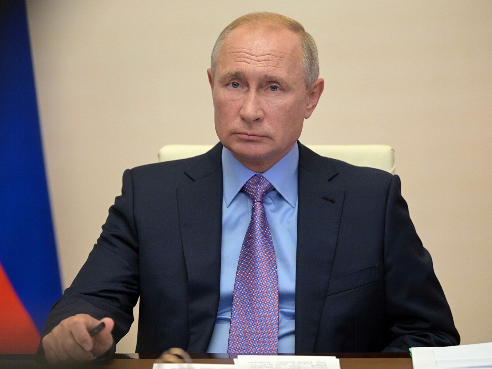 Путин: Балалар көслө һәм үҙаллы Рәсәйҙә йәшәйәсәк