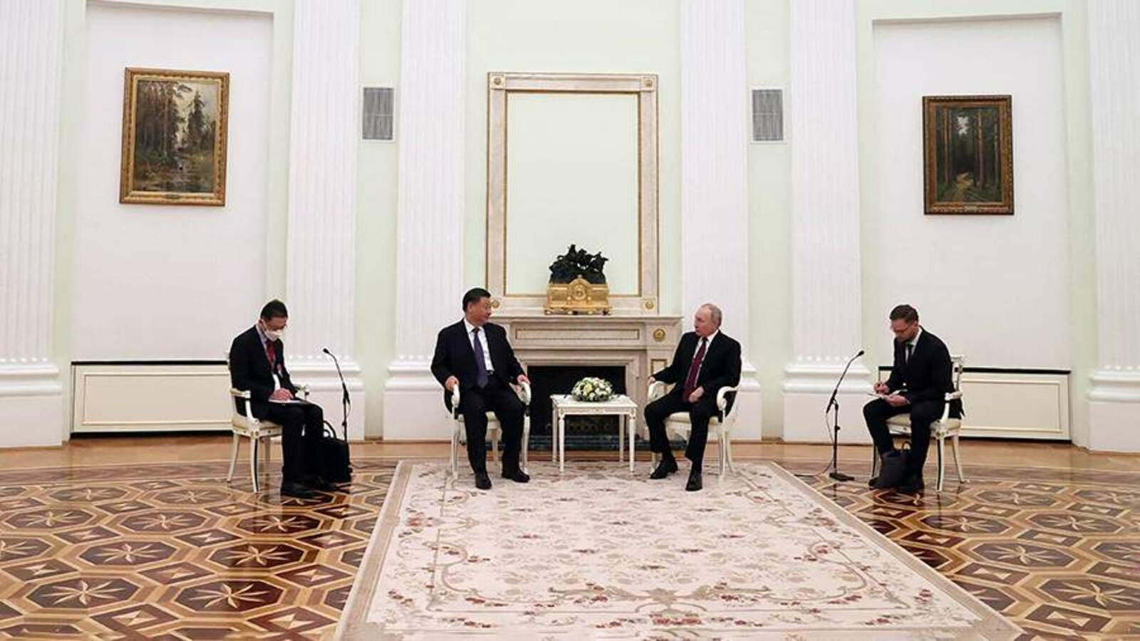 В Кремле завершились неформальные переговоры Путина и Си Цзиньпина